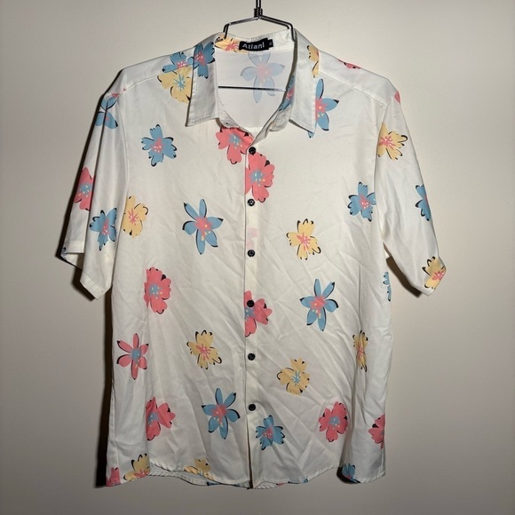 Atlanl Floral Short Sleeve Button Down Shirt - Picture 1 of 8